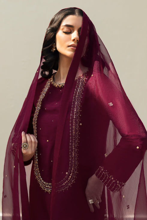 NAQSHI Parize skin‑tone raw‑silk culottes front shot highlighting subtle thread and sequin embroidery matching shirt accents.