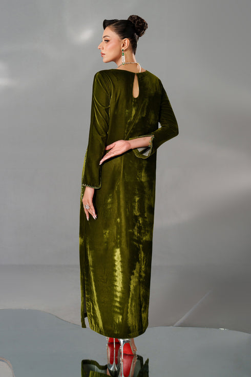 NAQSHI Aria back view – keyhole neckline & drape detail