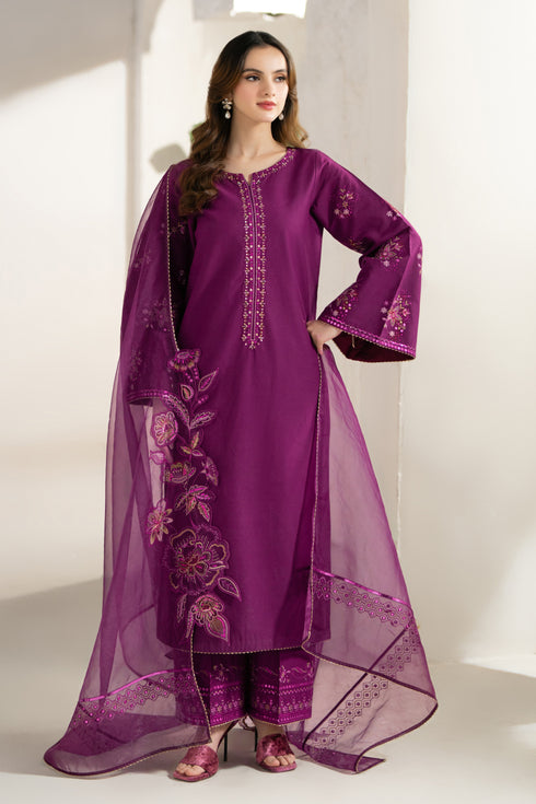 NAQSHI Tamana shirt showcasing A-line culotte and embroidery along the hemline