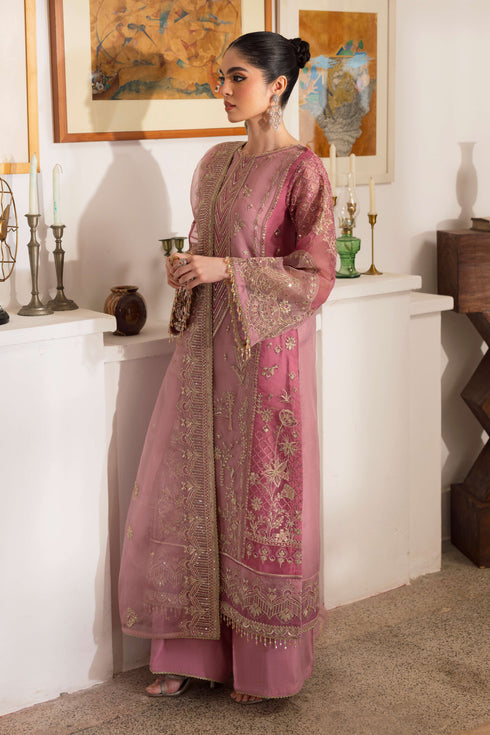 NAQSHI Nayab organza dupatta draped, showcasing embroidered two-sided border, mid-motif spray and lace-edged finish across length.