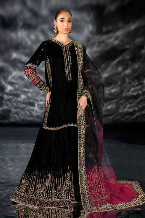Side angle of NAQSHI Adhan outfit highlighting velvet texture, fitted sleeves, and elegant overall silhouette