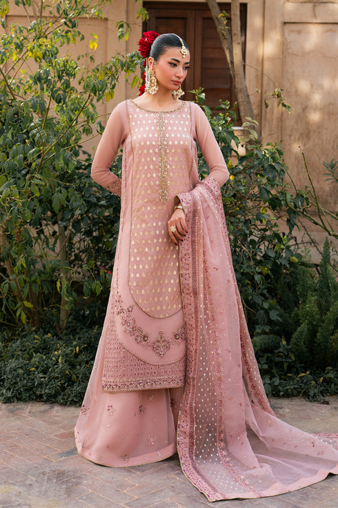 Faris peach organza 3 piece semi formal dress with embroidered long shirt, flared trousers and organza brochia dupatta from NAQSHI Tabeer collection