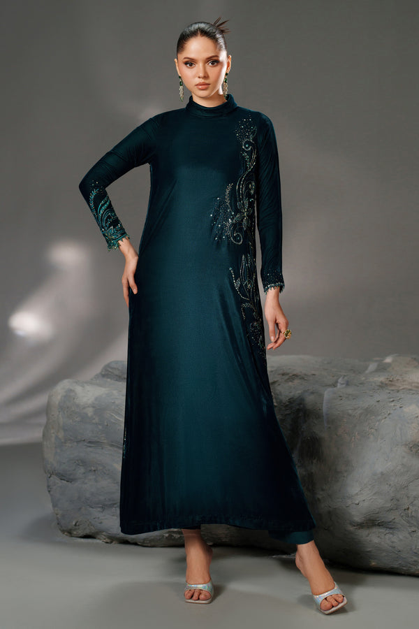 NAQSHI Kalena zinc velvet front view – full outfit with high-neck design & embroidery
