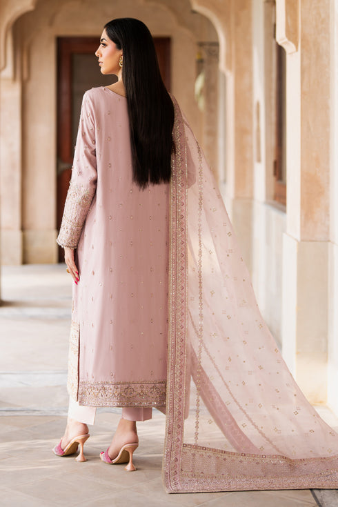 NAQSHI Gul-e-Meena back view – deeper neckline and embroidered hem border on lavender fabric