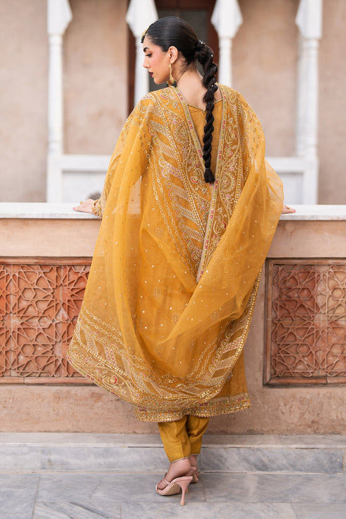 NAQSHI Gul-e-Yusra back/side view – deeper mustard neckline with sequins and spray work