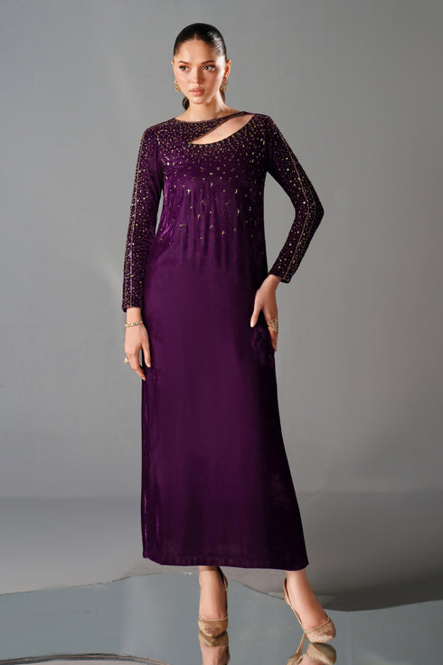 NAQSHI Zeen bright purple velvet pret front view – embellished neckline & sleeves