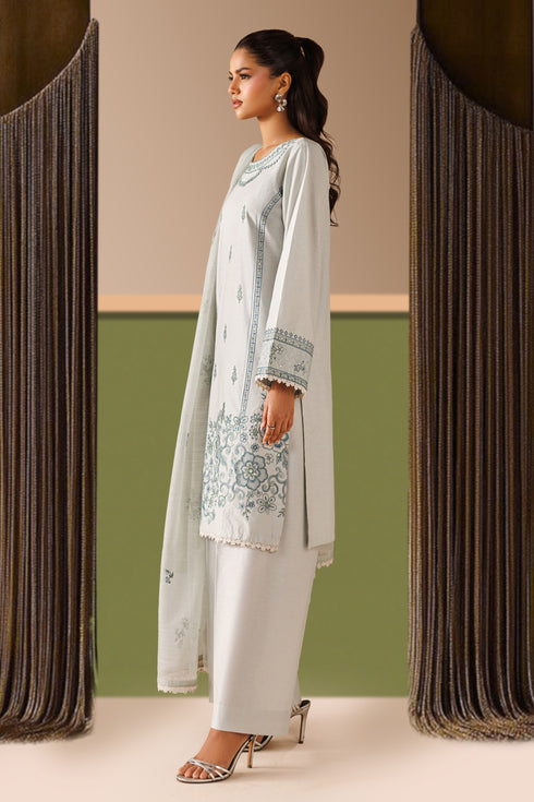 Side standing view of NAQSHI Piper outfit highlighting clean straight cut, culotte trousers, and balanced silhouette
