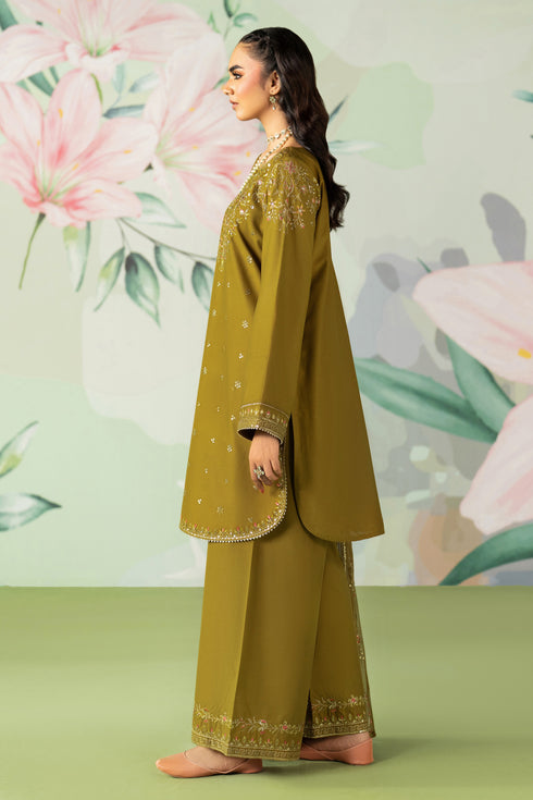 NAQSHI Radha side seam embroidery and lace-trimmed loose sleeves in dark olive