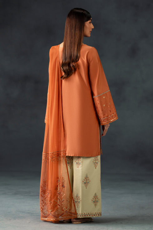 Mira by NAQSHI back or side view – showing flow of three-panel shirt and silhouette