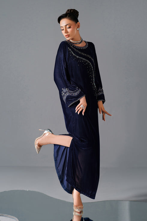 NAQSHI Ellis side pose — highlighting silhouette and intricate embroidery