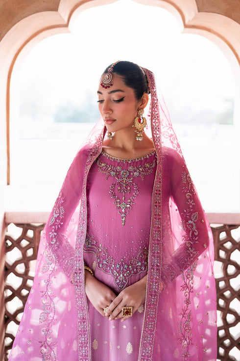 Front portrait of Shams lilac semi formal dress with embroidered shirt, flared trousers and organza dupatta from NAQSHI festive collection