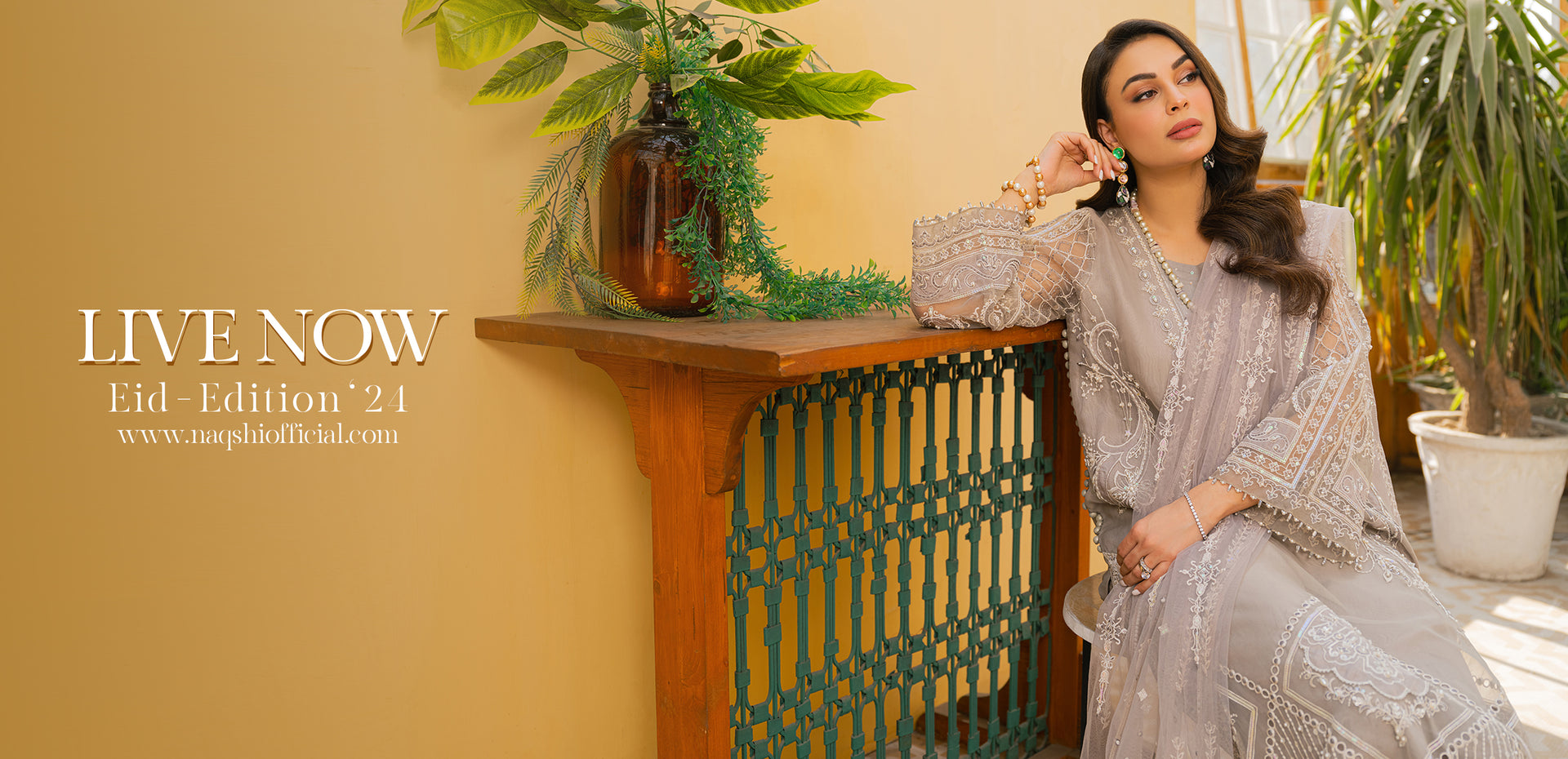 Naqshi | Nuri Khaddar Velvet Marina | Salsabeel main image 0