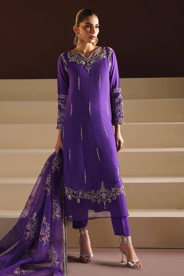 Naqshi Wafiya mustard organza straight shirt with embellished neckline, hand‑adda and sequin motifs paired with matching pleated culottes and ornate embroidered dupatta.