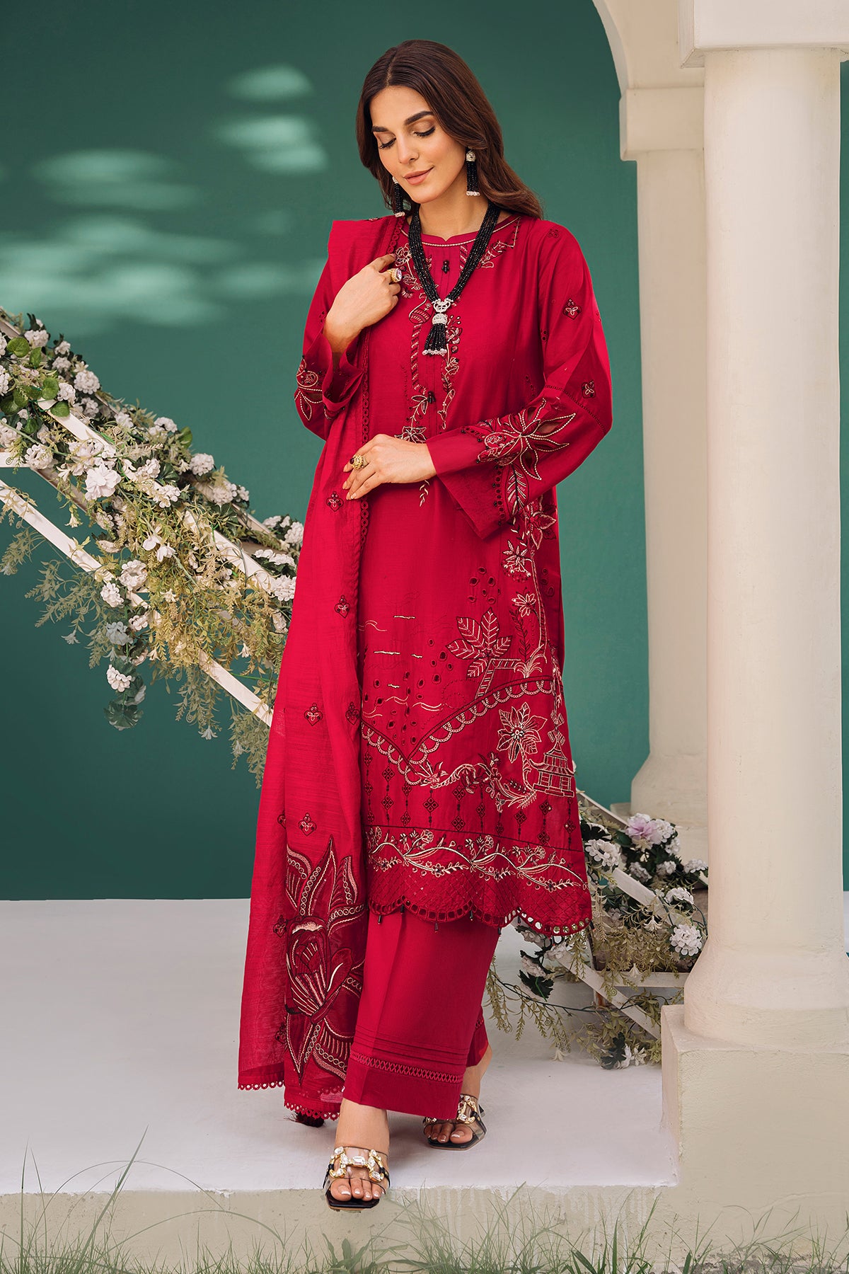 RED TWILL