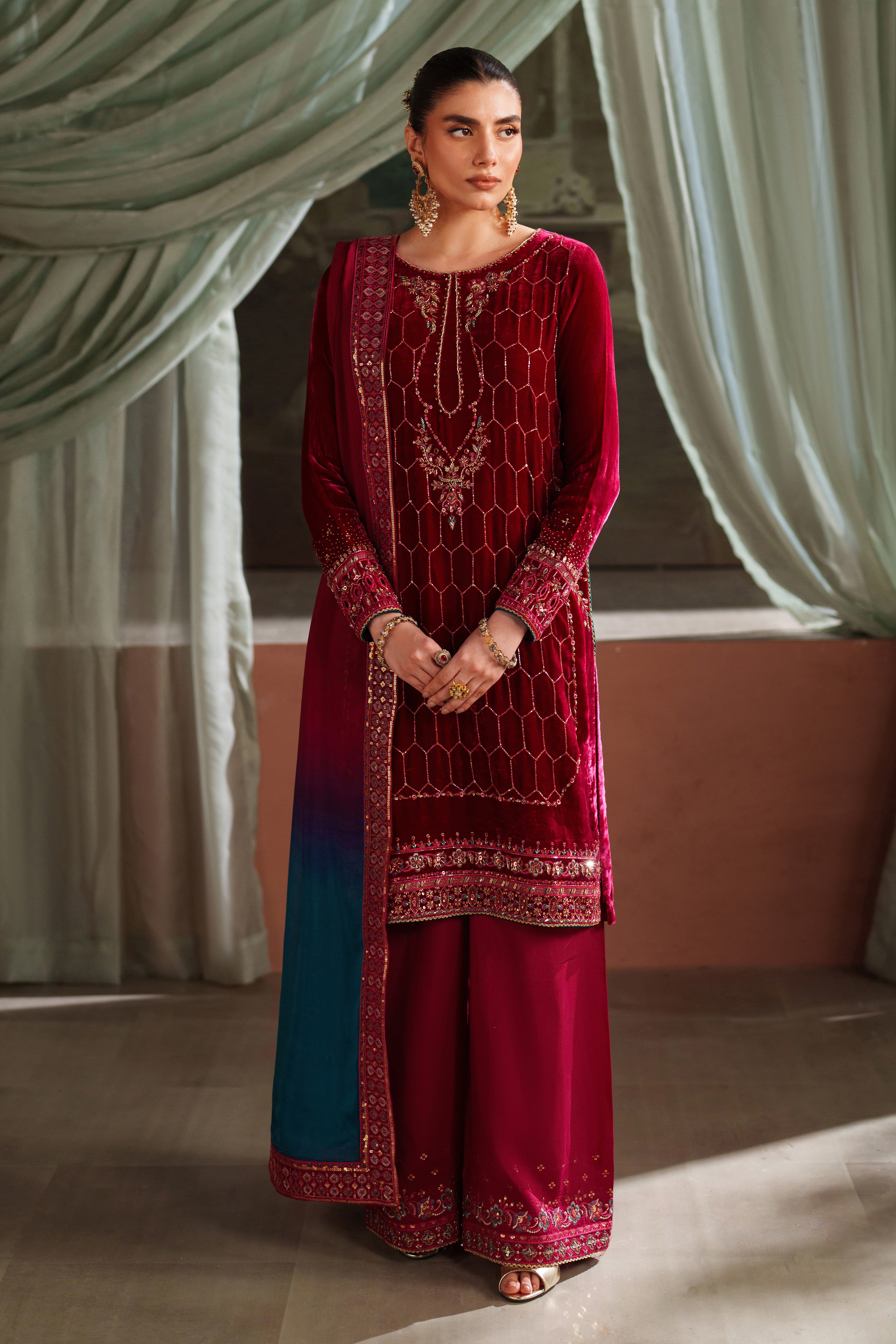 NAQSHI Azrina Shocking Pink Velvet 3PC Winter – Order Now