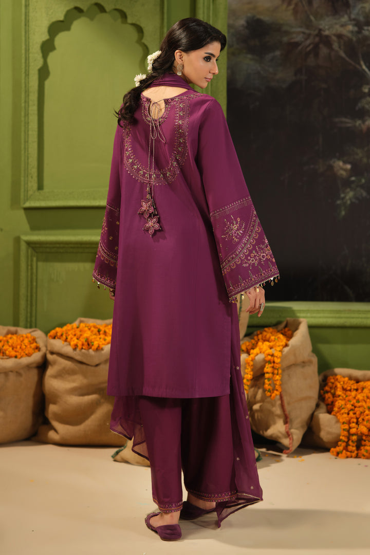 Back view of NAQSHI Huram plum Pima lawn embroidered shirt with cambric culotte trousers and crinkle dupatta