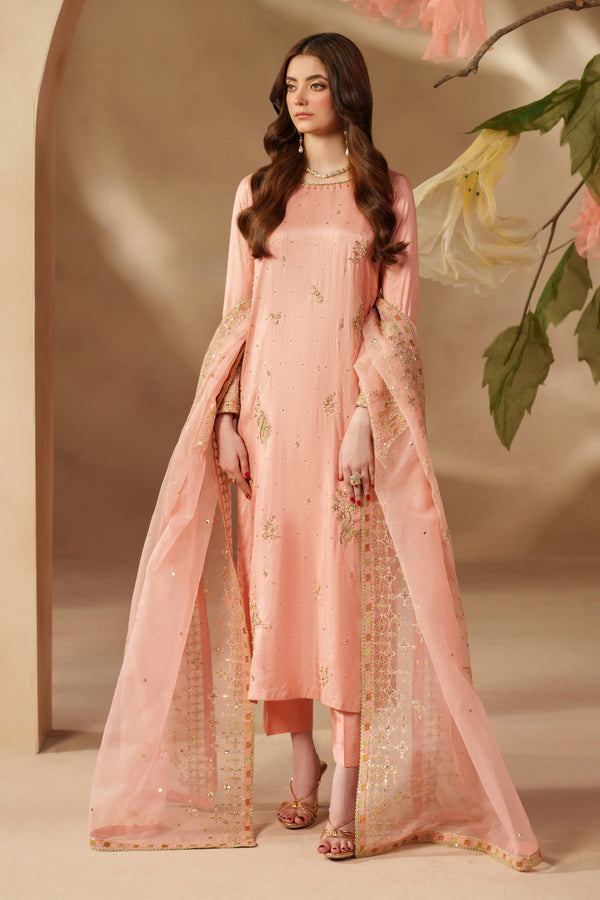 NAQSHI Jinan peach pink luxury pret dress with soft embroidery and matching embellished dupatta, designed for weddings and special occasions.