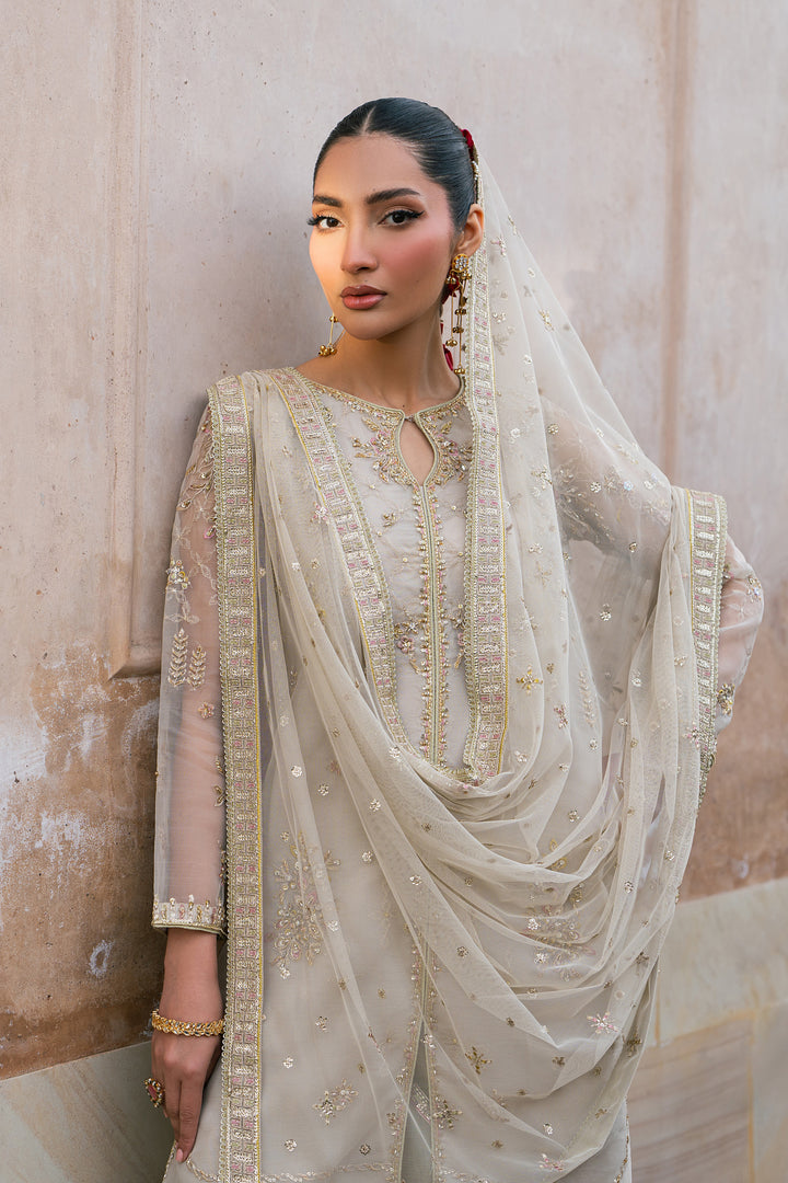 Close view of Saaz organza embroidered shirt with keyhole neckline and net dupatta from NAQSHI festive collection