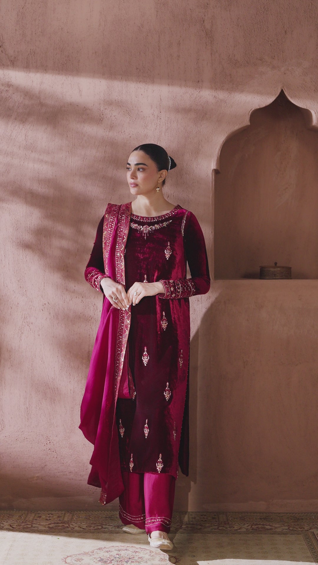 NAQSHI Amish Mehroon Velvet 3PC