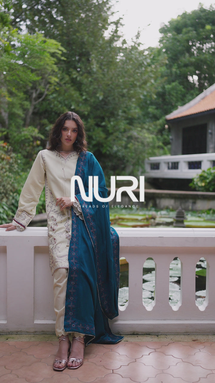 NAQSHI Mujeeba Off-White &amp; Zinc 3PC Khaddar Suit &amp; Marina Shawl