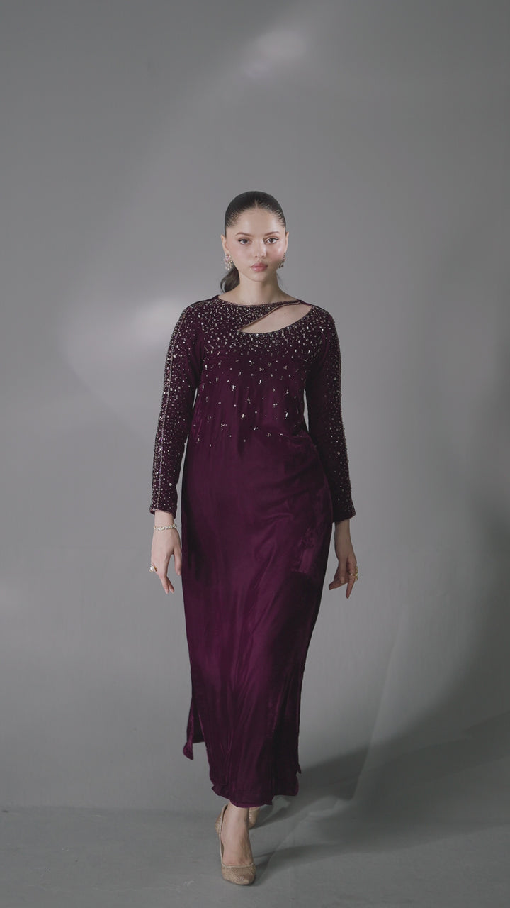 Buy NAQSHI Zeen – Bright Purple Velvet Fusion 2PC Pret
