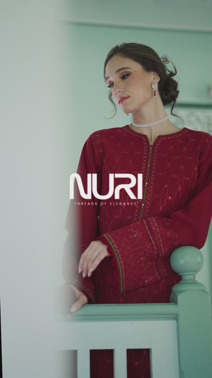 NAQSHI Nadira Shocking Pink 3PC Khaddar Suit &amp; Velvet Staller